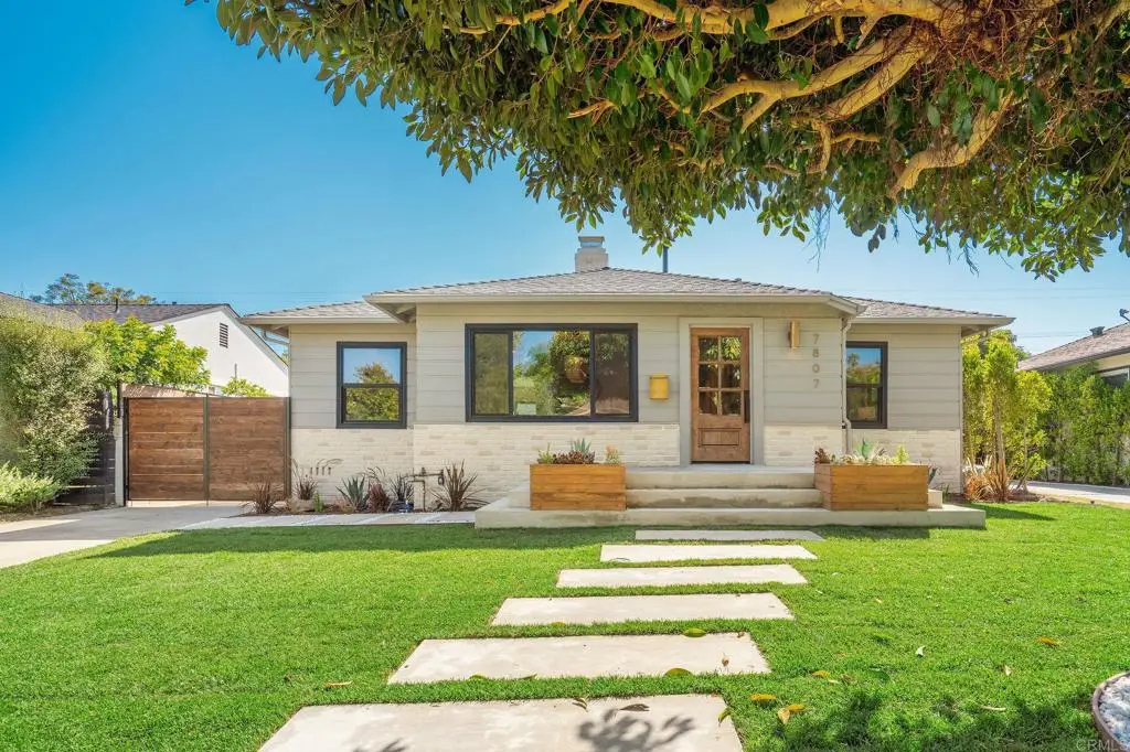 7807 Agnew Ave, Los Angeles, CA 90045 - #1