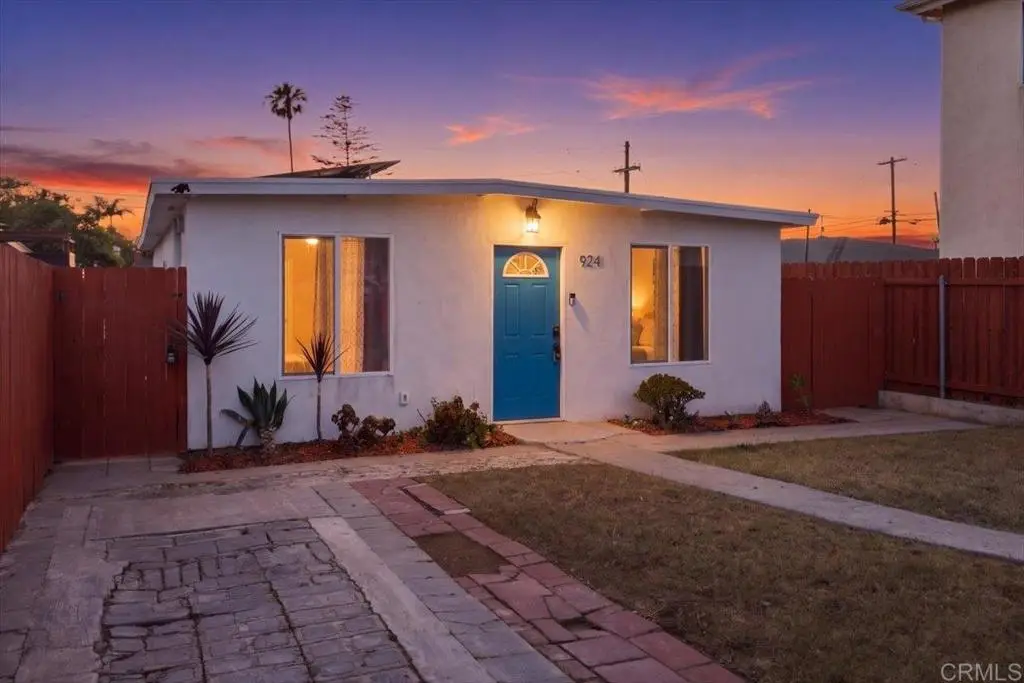 924 Florida Street, Imperial Beach, CA 91932 - #1