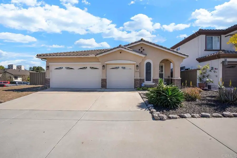 1274 W Vaquero Ct, Chula Vista, CA 91910 - #2
