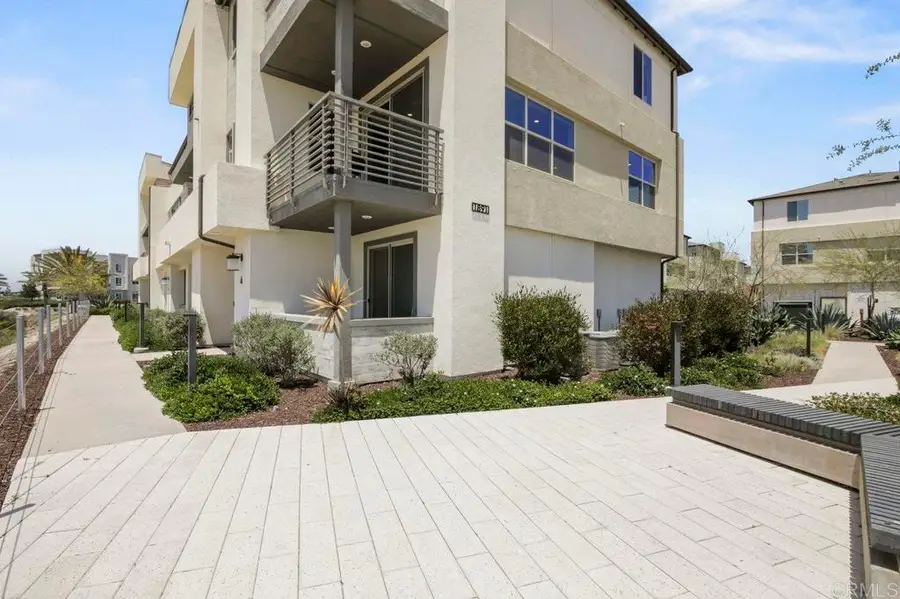 1891 Cosmopolitan Lane #6, Chula Vista, CA 91915 - #2