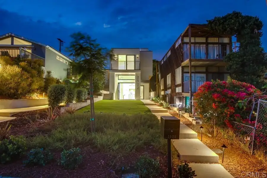 2522 Chalcedony St, San Diego, CA 92109 - #2