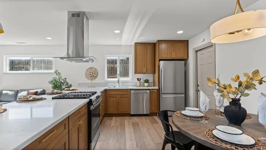 8405 Lake Ben Avenue, San Diego, CA 92119 - #2