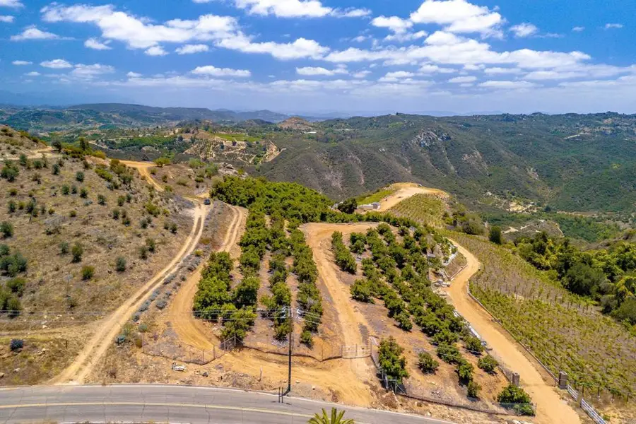 1 Los Gatos Road, Temecula, CA 92590 - #3