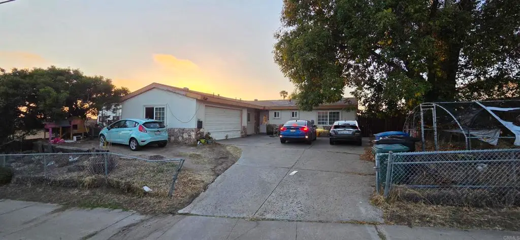 329 E Rienstra Street, Chula Vista, CA 91911 - #1