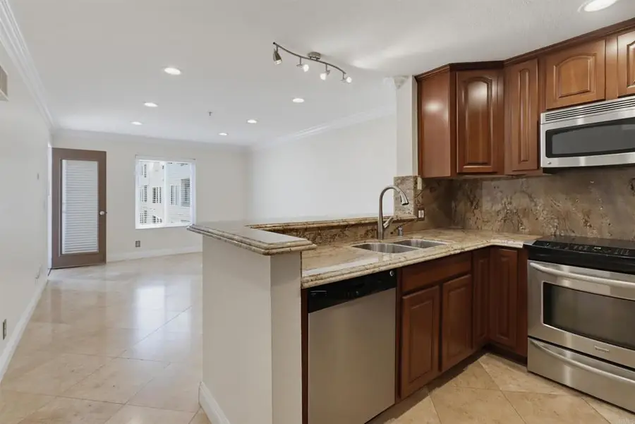 8889 Caminito Plaza Centro #7319, San Diego, CA 92122 - #3