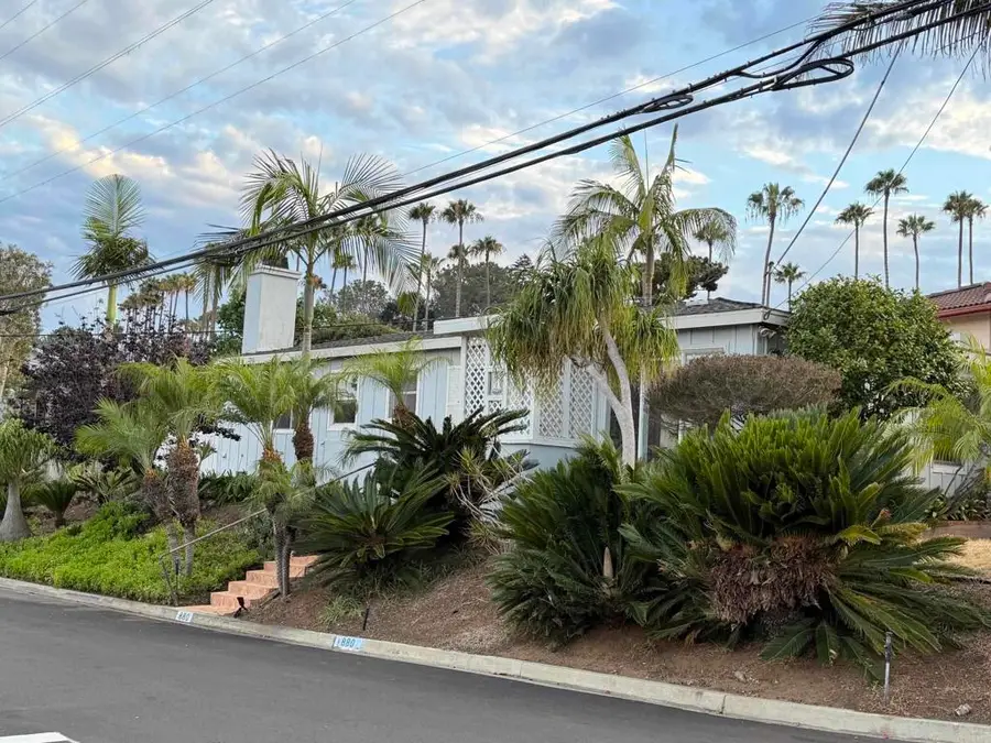 880 Tarento Drive, San Diego, CA 92106 - #3