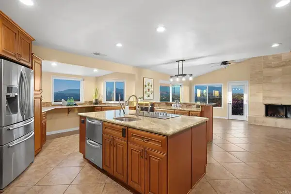 30603 Roadrunner, Valley Center, CA 92082