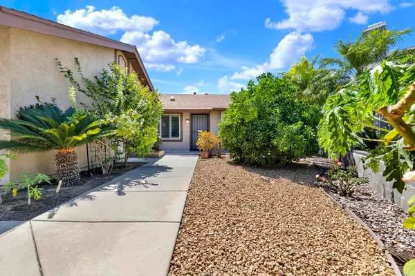 10510 Share Court, Santee, CA 92071