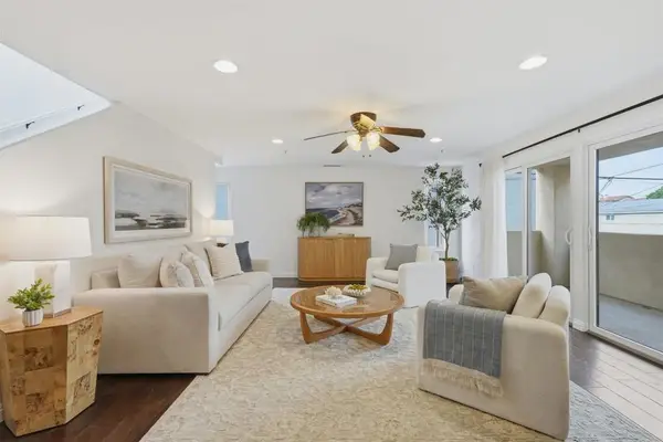 2018 Hornblend St, San Diego, CA 92109