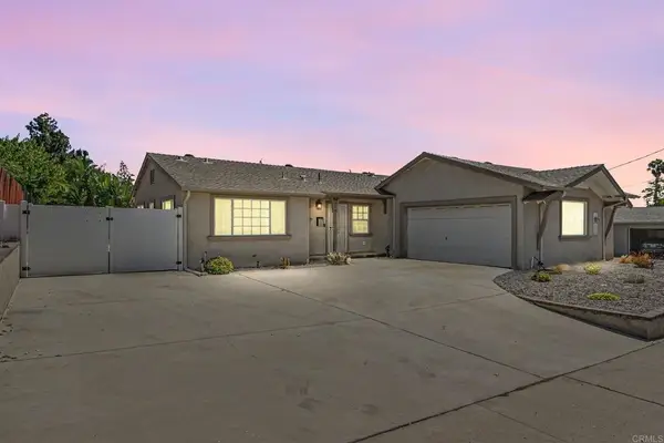 8378 Lake Ashwood Avenue, San Diego, CA 92119