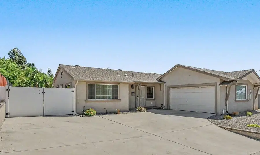 8378 Lake Ashwood Avenue, San Diego, CA 92119 - #3