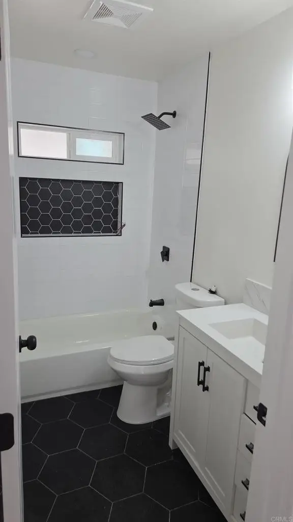 1477 Montgomery Drive, Vista, CA 92084 - #3