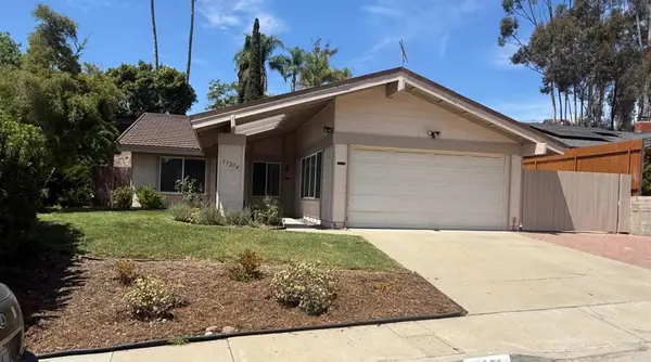 11274 Vista La Cuesta Drive, San Diego, CA 92131