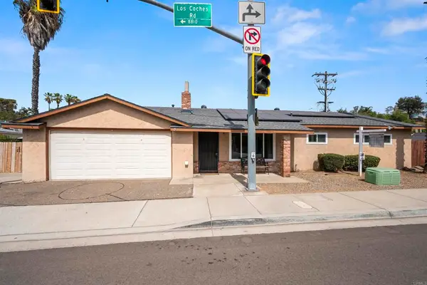 8809 Los Coches Rd, Lakeside, CA 92040