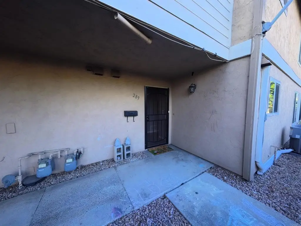 289 Stage Coach Rd, Oceanside, CA 92057 - #1
