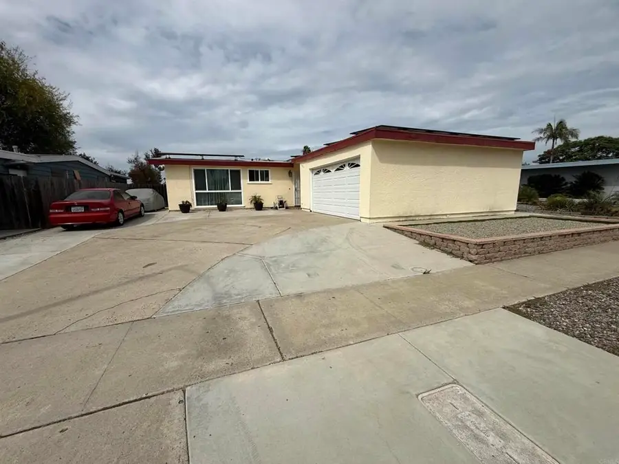 3236 Mobley St, San Diego, CA 92123 - #2