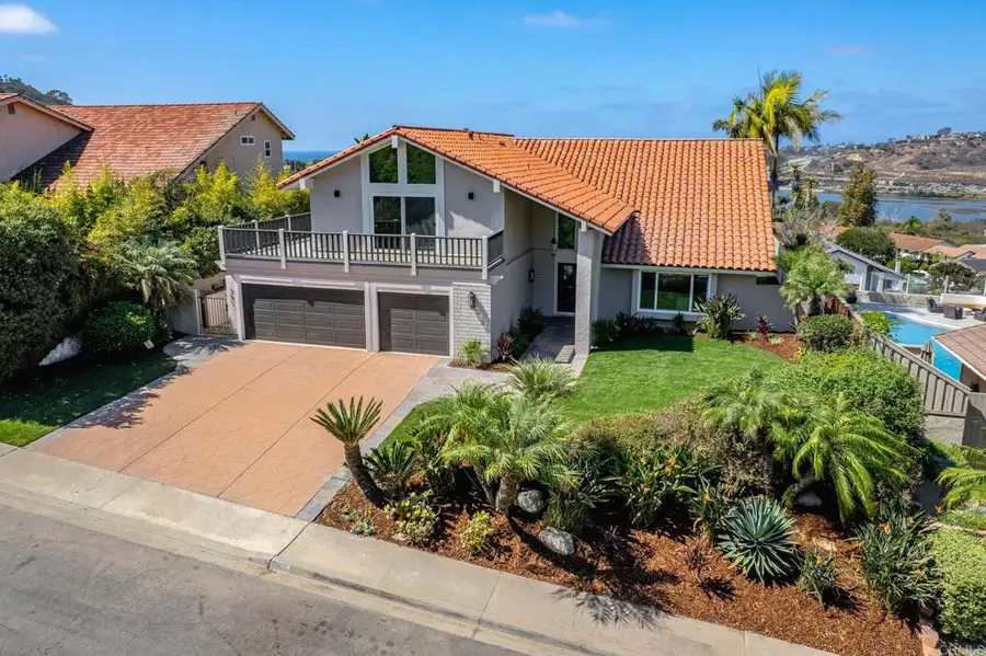 741 Santa Olivia, Solana Beach, CA 92075 - #2