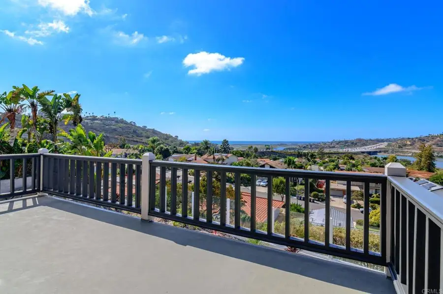 741 Santa Olivia, Solana Beach, CA 92075 - #3