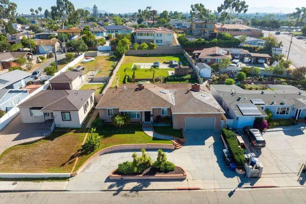 881 First Avenue, Chula Vista, CA 91911 - #1