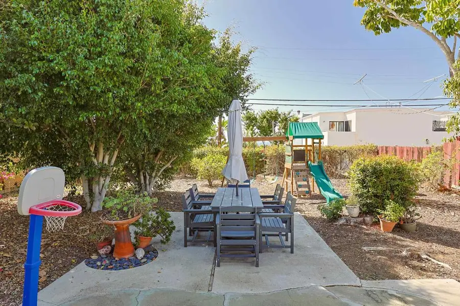 2274 Edinburg, Cardiff By The Sea, CA 92007 - #3
