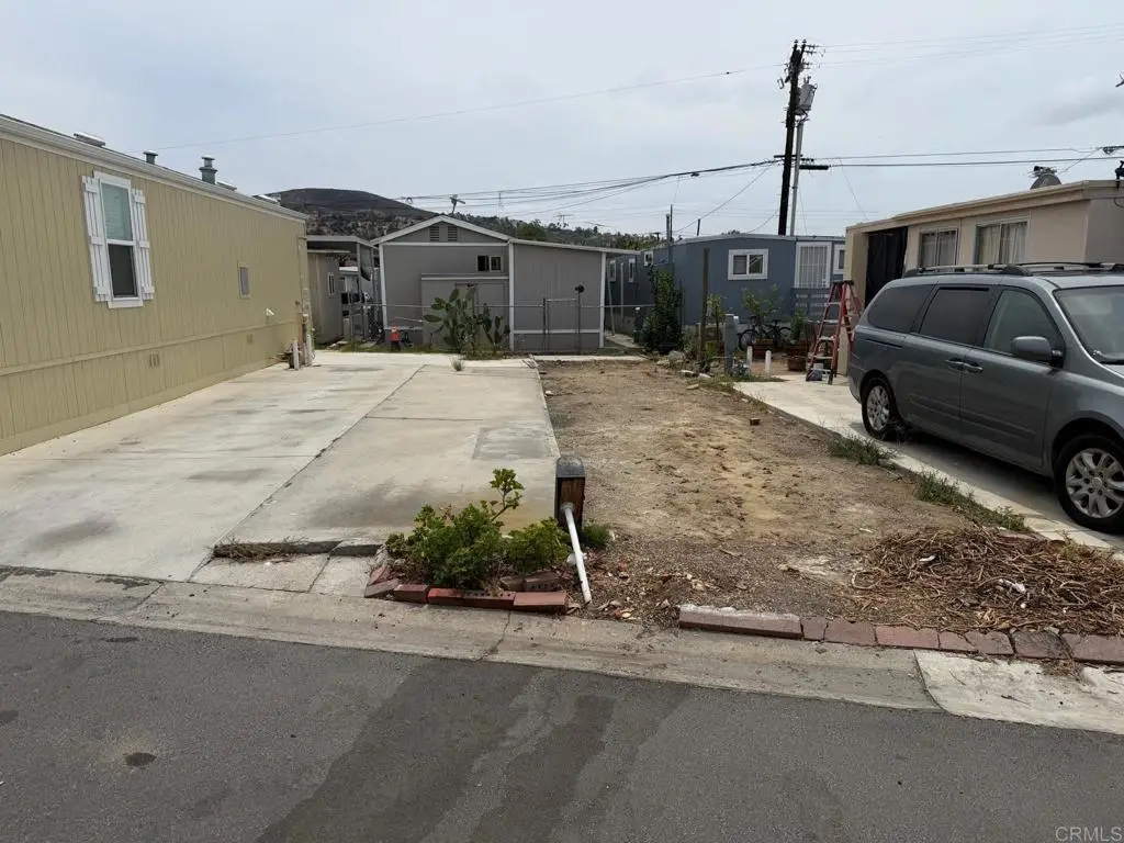 3221 Bancroft Drive #26, Spring Valley, CA 91977 - #1