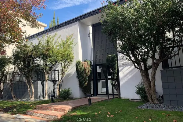 5236 Kester Avenue #6, Sherman Oaks, CA 91411