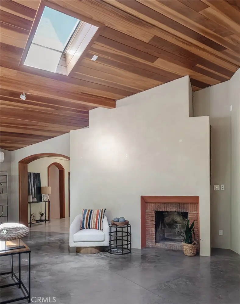 2 Chuckwagon Road, Rolling Hills, CA 90274 - Image #2