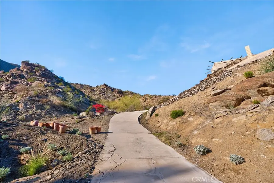 1 Ridge Road, Palm Springs, CA 92264 - #2