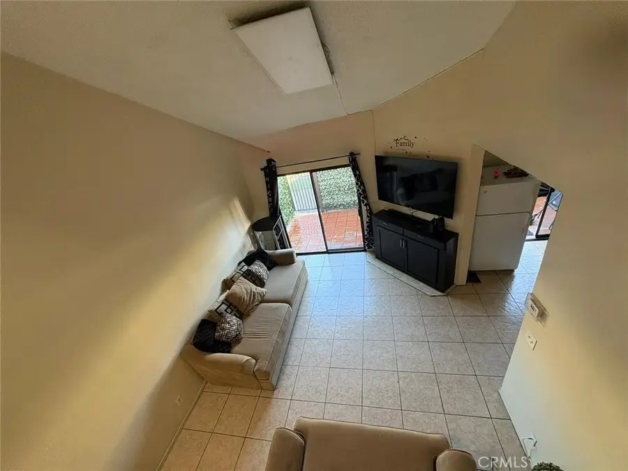 6100 Arbutus Avenue #42, Huntington Park, CA 90255 - #2