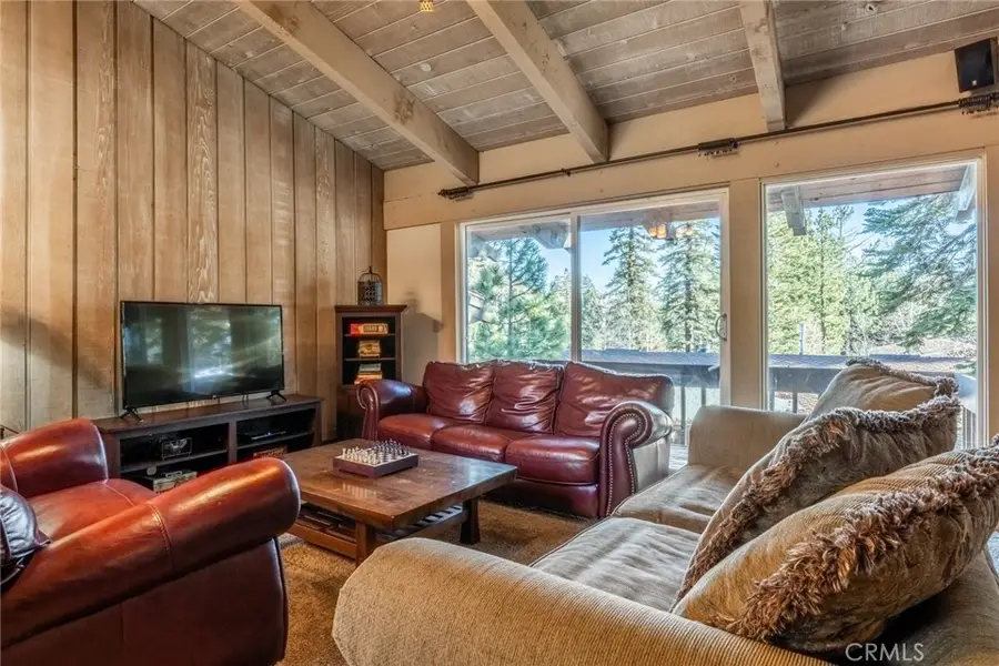 221 Canyon Blvd #206, Mammoth Lakes, CA 93546 - #3