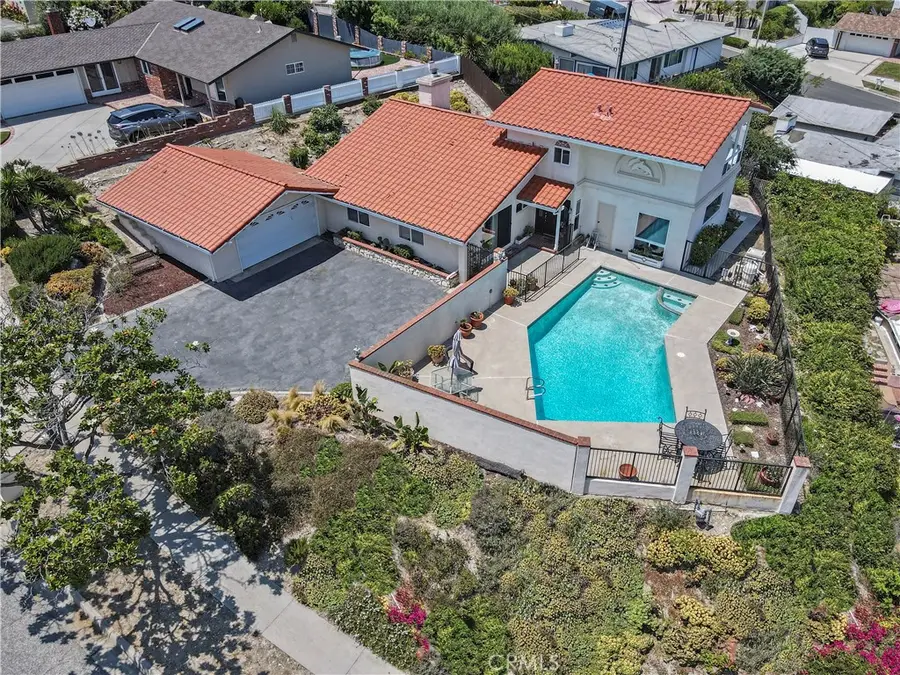 5123 Willow Wood Road, Rolling Hills Estates, CA 90274 - Image #2