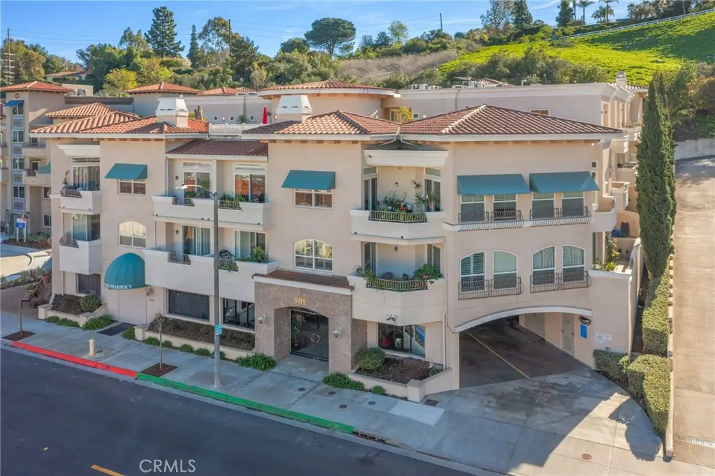901 Deep Valley Dr #213, Rolling Hills Estates, CA 90274 - Image #1