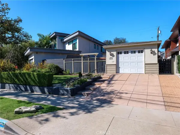 2205 Pacific Ave, Manhattan Beach, CA 90266