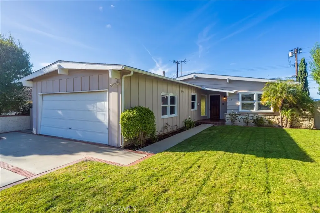 7415 Henefer, Los Angeles, CA 90045 - #1