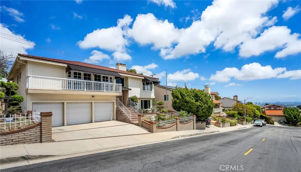 1628 Laraine Circle, San Pedro, CA 90732 - #1
