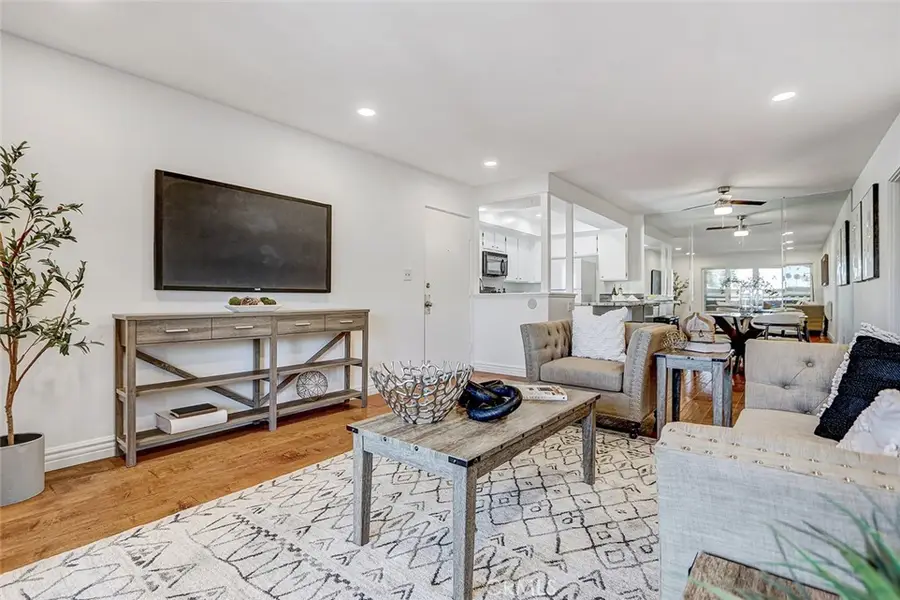 5917 Armaga Spring #H, Rancho Palos Verdes, CA 90275 - #2