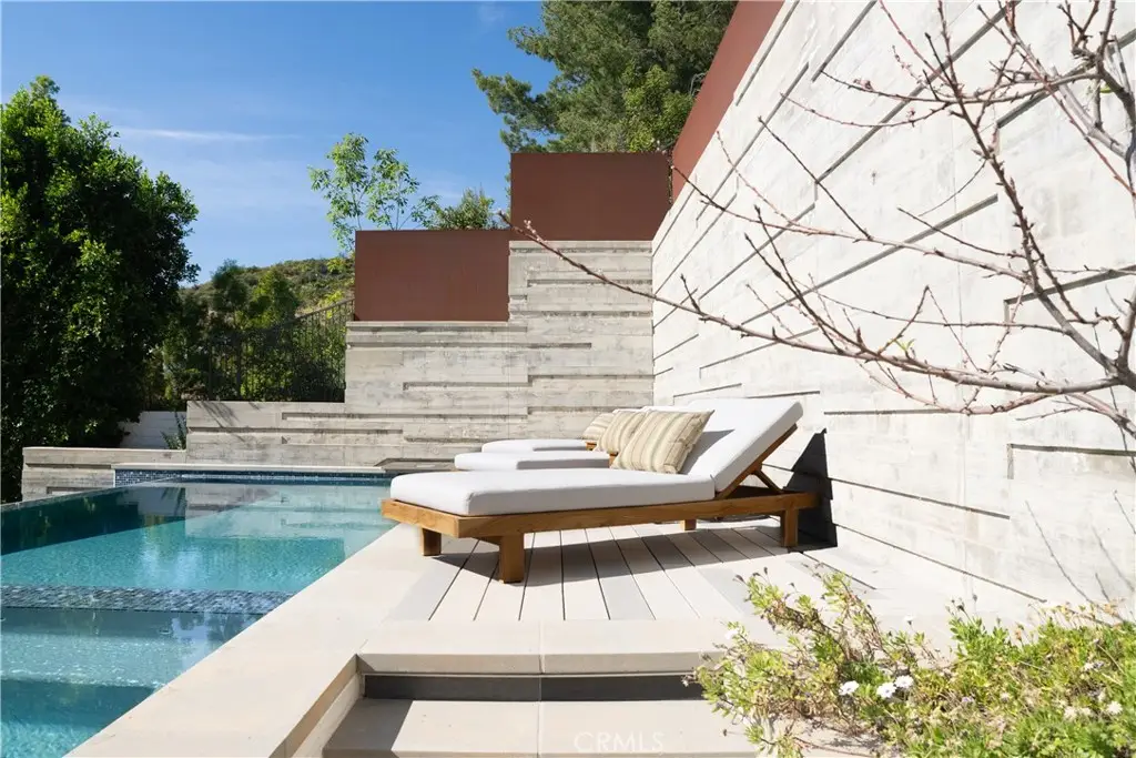 2520 La Condesa Drive, Los Angeles, CA 90049 - #1