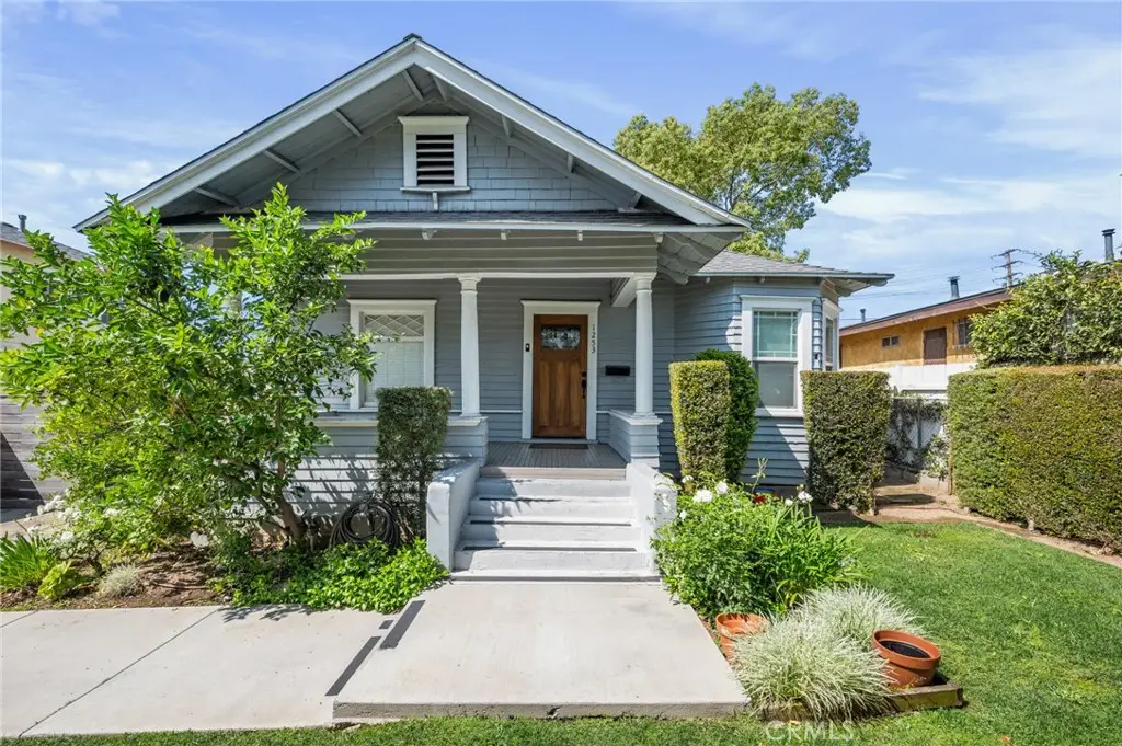 1251 N Commonwealth, Los Angeles, CA 90029 - #1