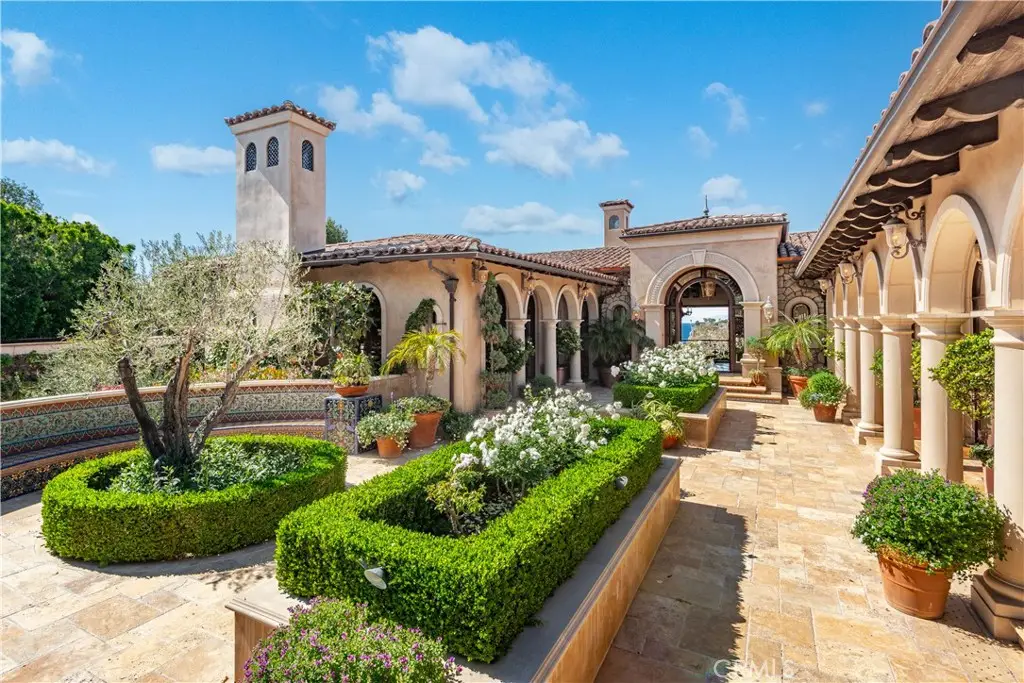2729 Via Oleadas, Palos Verdes Estates, CA 90274 - #1