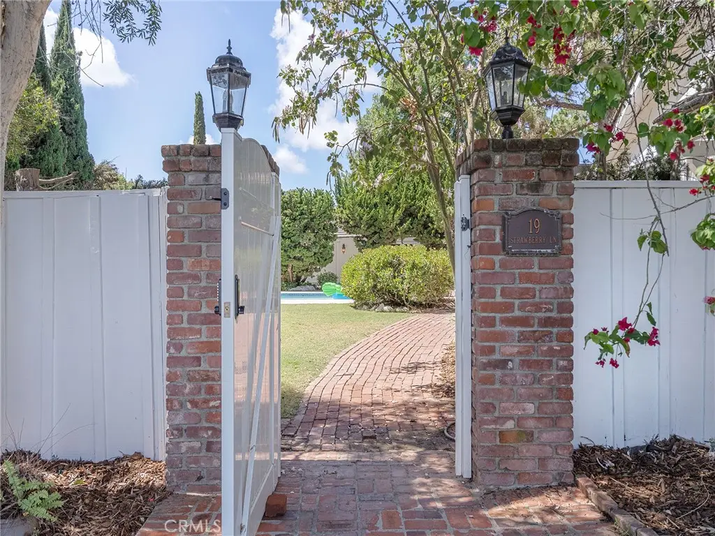 19 Strawberry Lane, Rolling Hills Estates, CA 90274 - #1