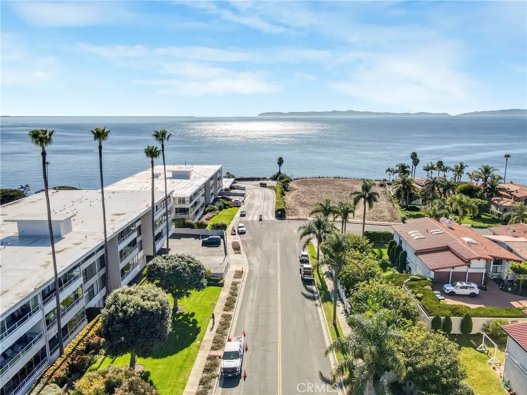 32700 Coastsite Drive #102, Rancho Palos Verdes, CA 90275 - #1
