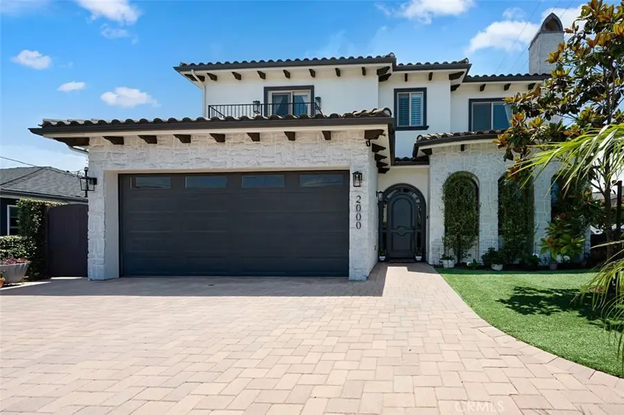 2000 Robinson St W, Redondo Beach, CA 90278 - #2