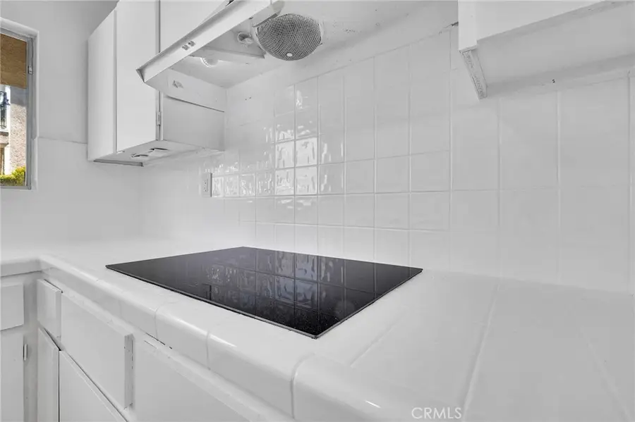 5232 Corteen #10, Valley Village, CA 91607 - #3