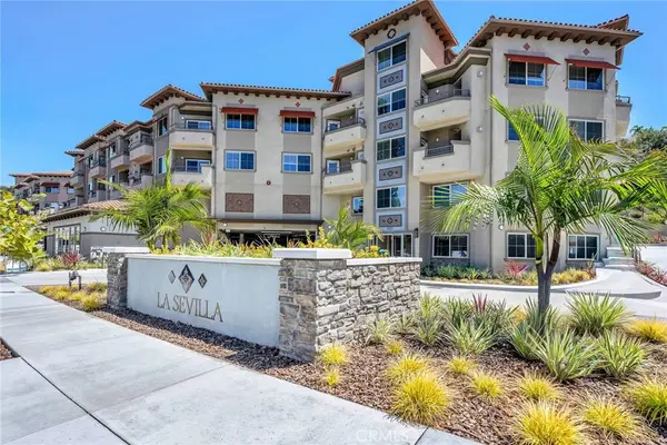 927 Deep Valley #308, Rolling Hills Estates, CA 90274