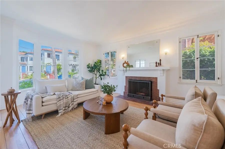 1964 Palmerston, Los Angeles, CA 90027 - #2