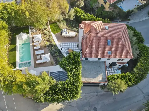 8650 Hillside Avenue, West Hollywood, CA 90069