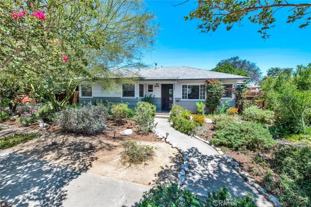 1135 W 10th Street, Santa Ana, CA 92703 - #1