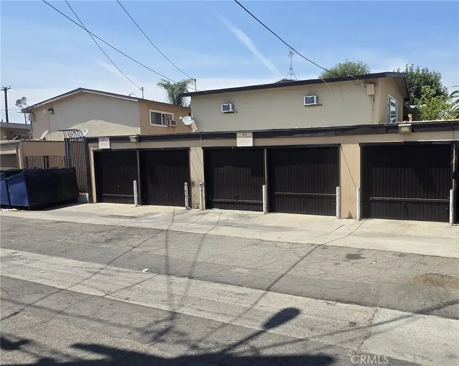 602 E Wilhelmina Street, Anaheim, CA 92805 - #3