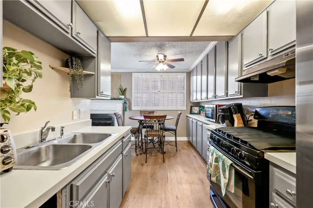 9210 Van Nuys Boulevard #15, Panorama City, CA 91402 - Image #1