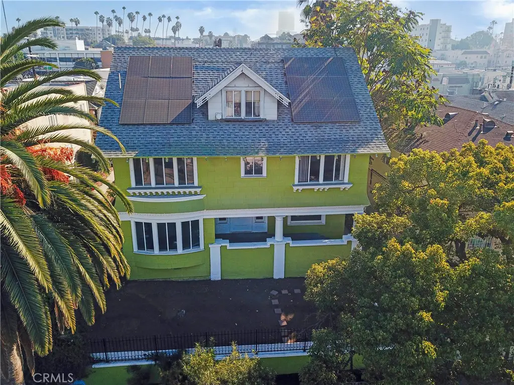 216 S Lake Street, Los Angeles, CA 90057 - Image #1